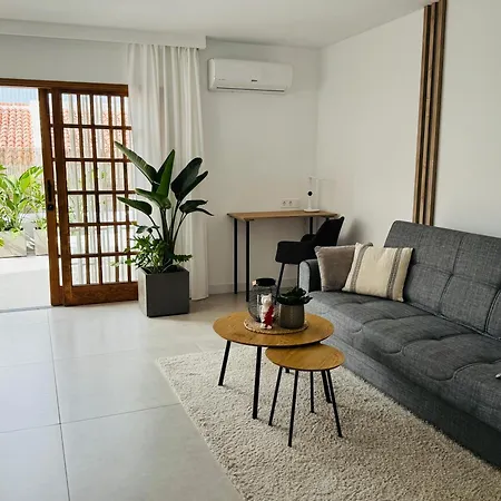 Endless Summer - Swimming Pool - Ac * אדחה