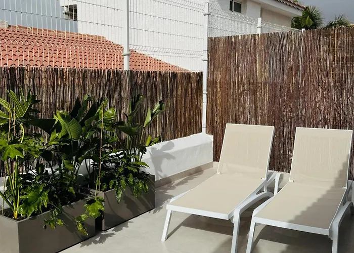 Endless Summer - Swimming Pool - Ac 아데제